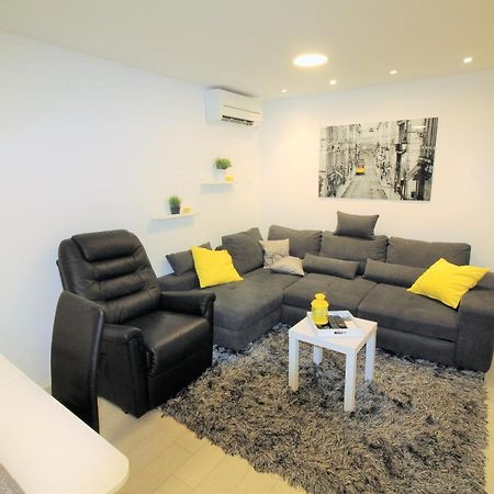 Apartment Pia Sibenik Ngoại thất bức ảnh