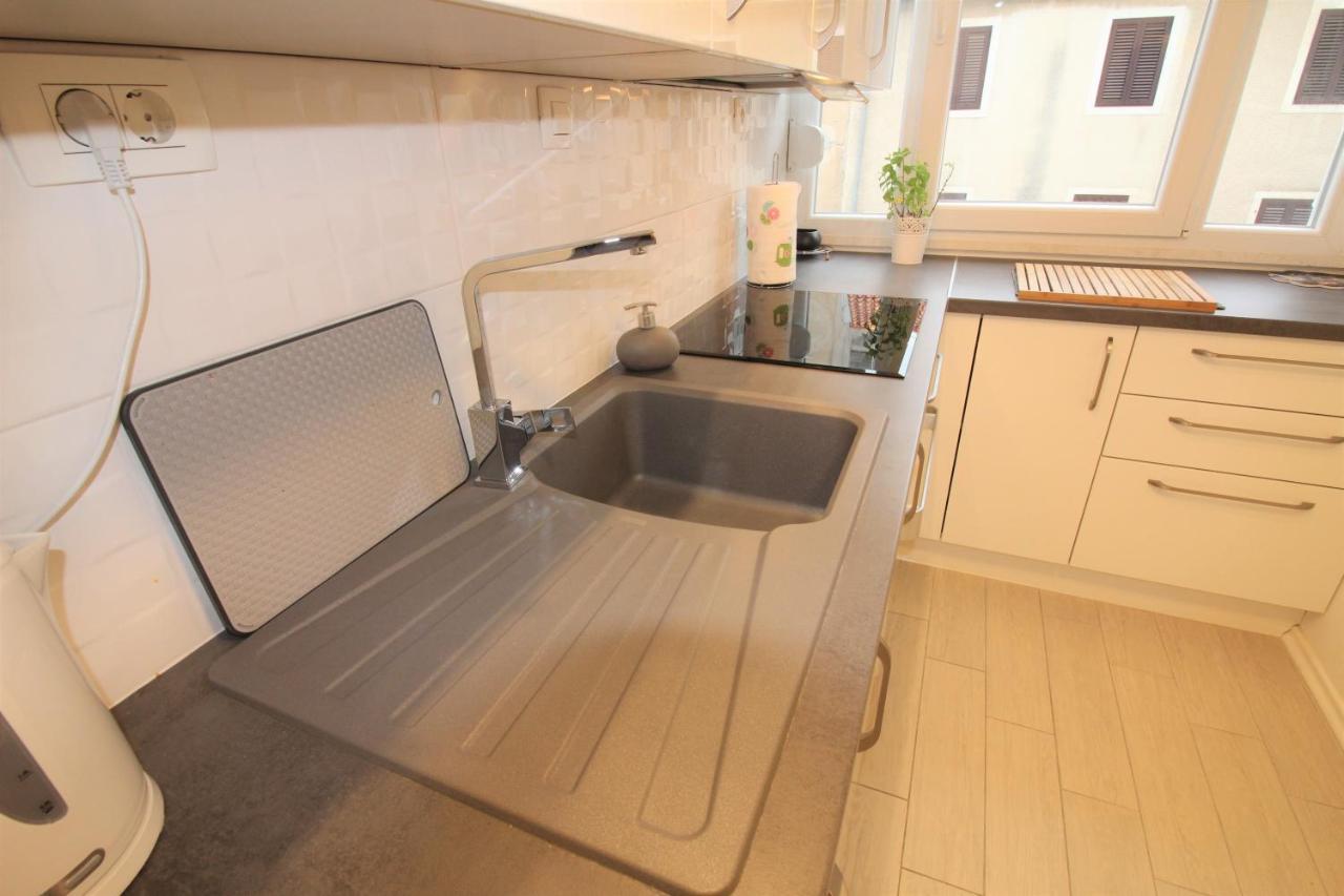 Apartment Pia Sibenik Ngoại thất bức ảnh